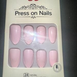 Pretty Woman Press on Nails Matte Baby Pink Fake Nails